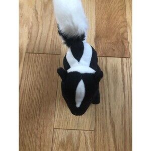 Plush Skunk 7" x 7" Vintage